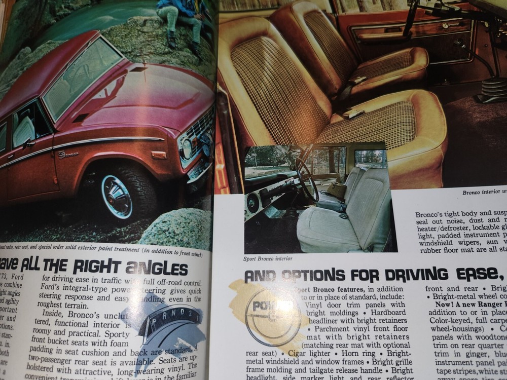 1973 Ford Bronco Brochure Folder Original