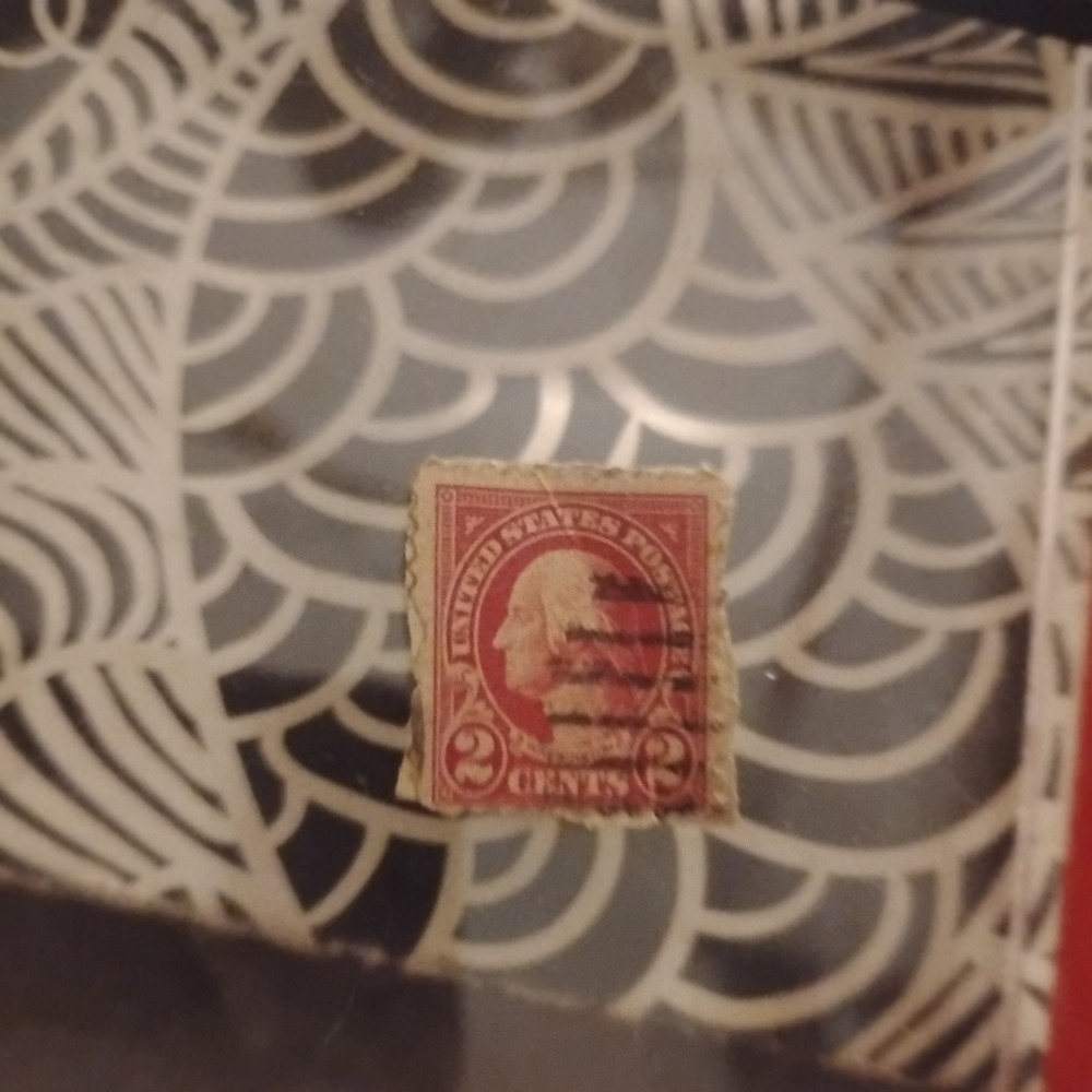 VERY RARE - GEORGE WASHINGTON RED - 2 CENT STAMP