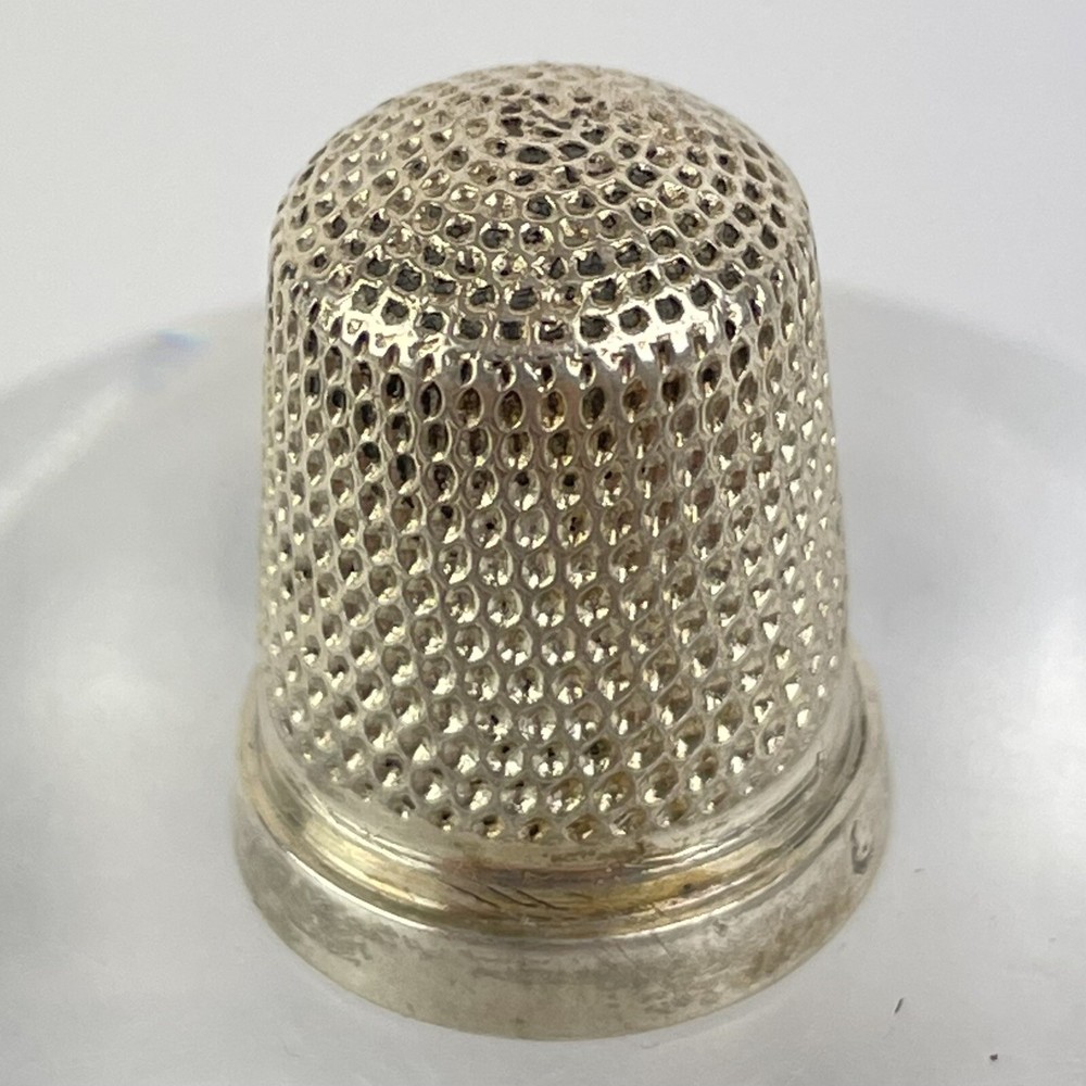 Antique Solid Silver Thimble Size 8 James Swann 1916 2cm 4.1g