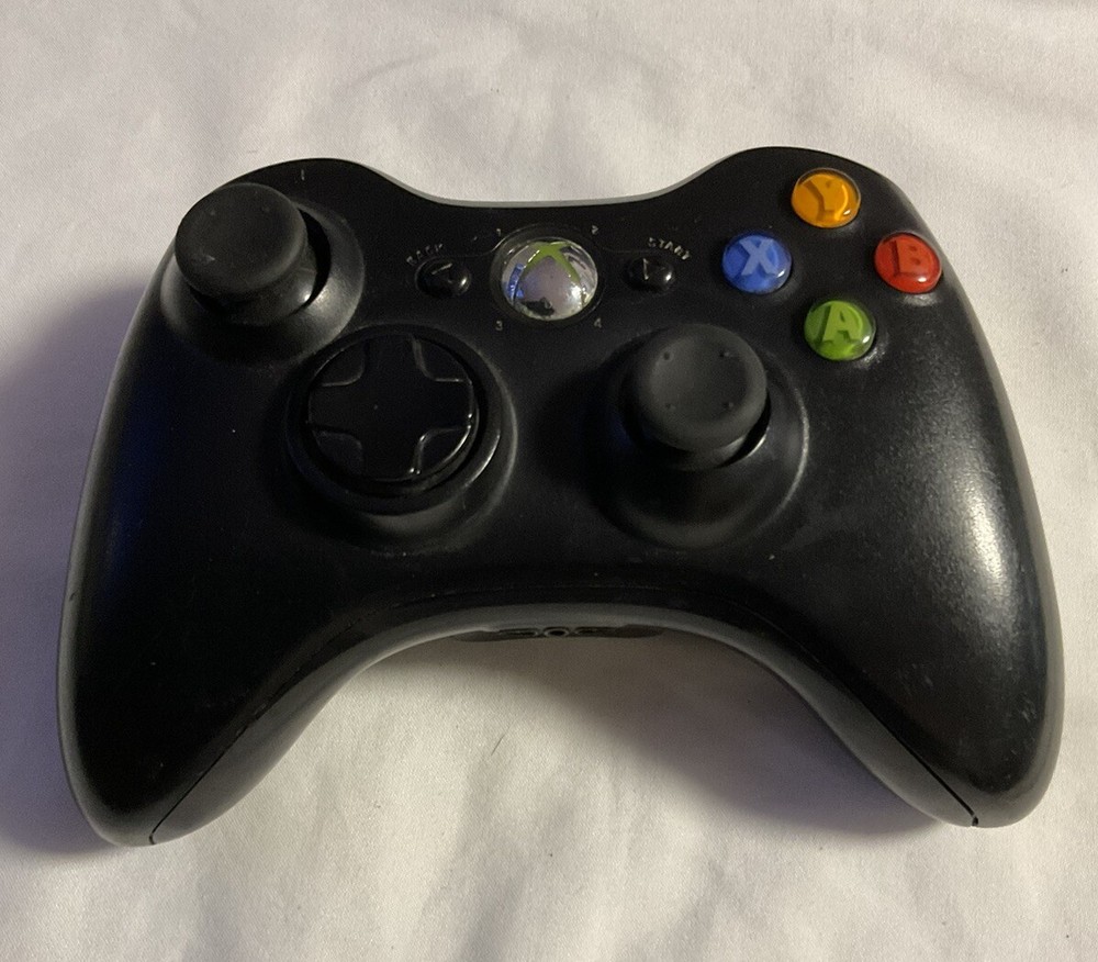 Microsoft XBOX 360 Console Controller NOT TESTED