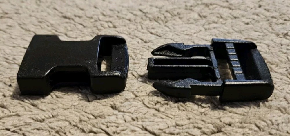 Plastic Clip And Buckle Small 2 Inches Black