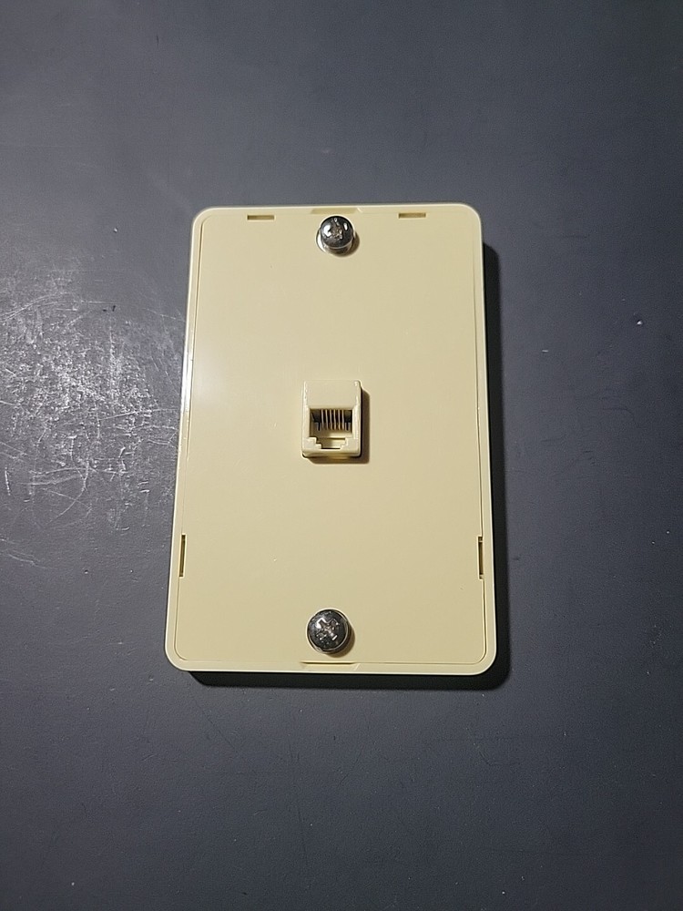 Standard Size Ivory Wall Mount Jack Mounting Plates