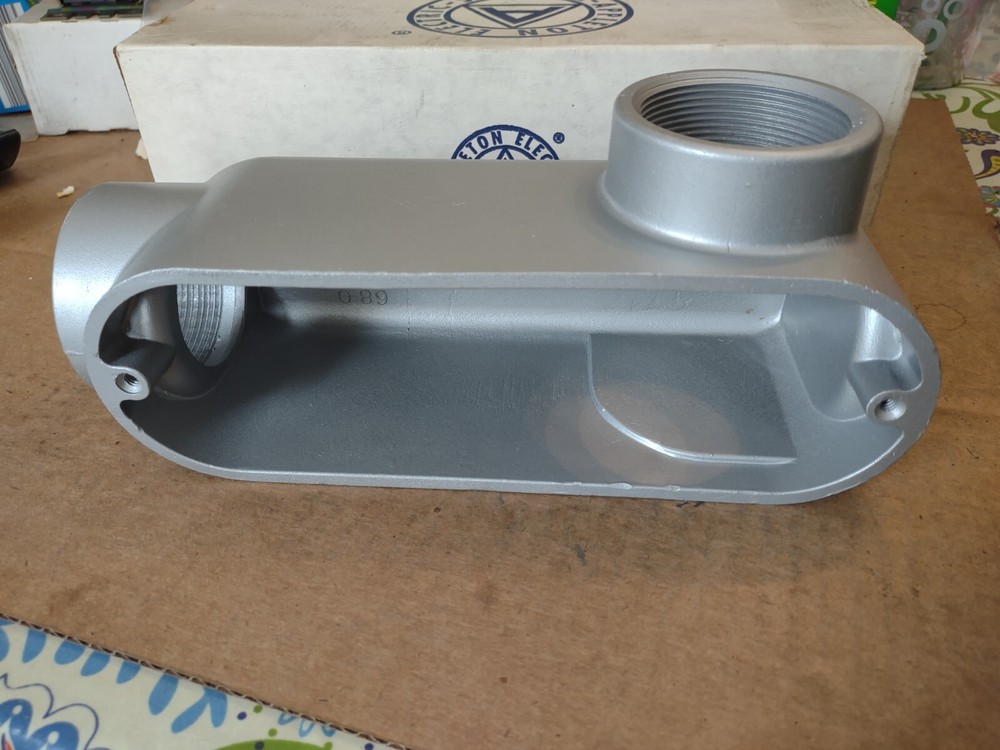 Appleton LR200-A 2" Aluminum Unilet Form 85 - NIB