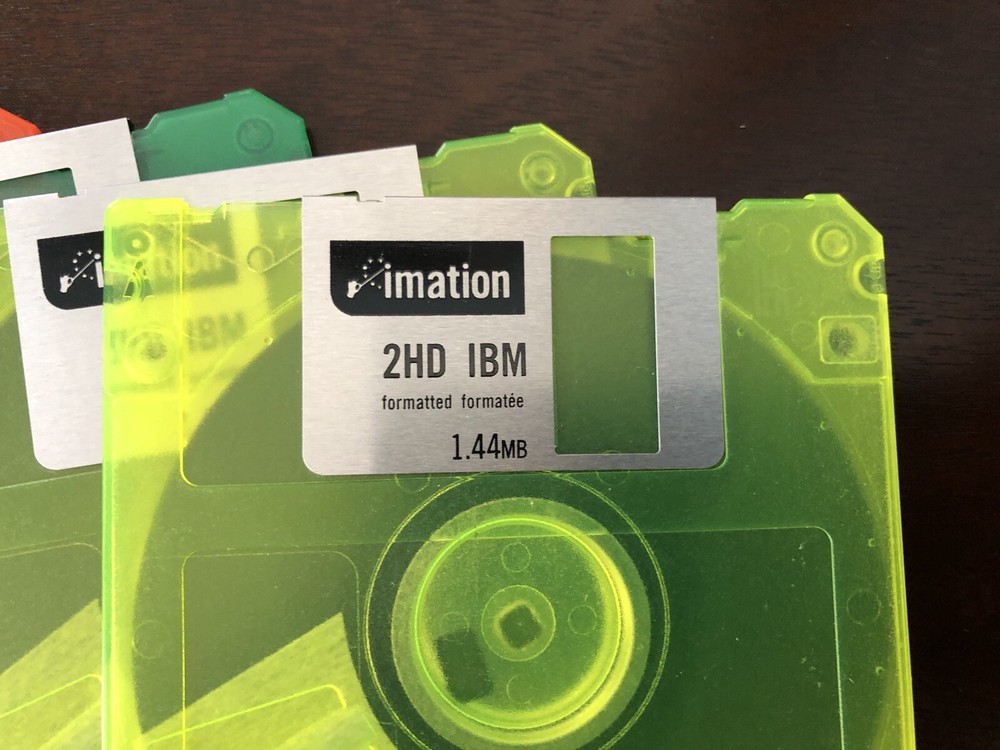 Imation 12881 3.5” Open Box Floppy Disks Storage Box