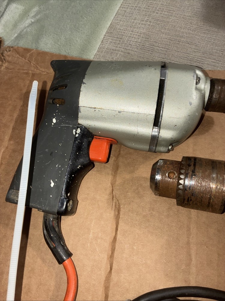 1-1/2” Black &Decker 601 Variable Speed Hammer Plus 1/4” Speed Drill