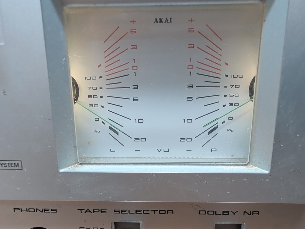 AKAI Stereo Cassette Deck CS-MO1A Working Condition READ