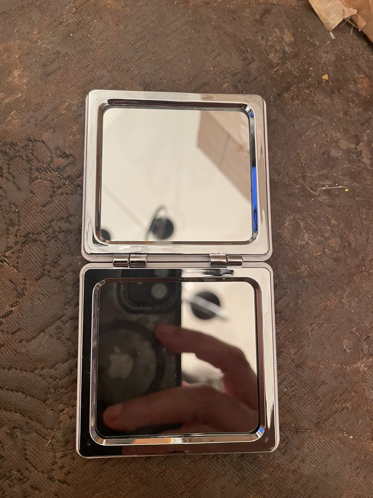 Retro Black & White ZEBRA Vinyl Square Flip-open Mirror Compact