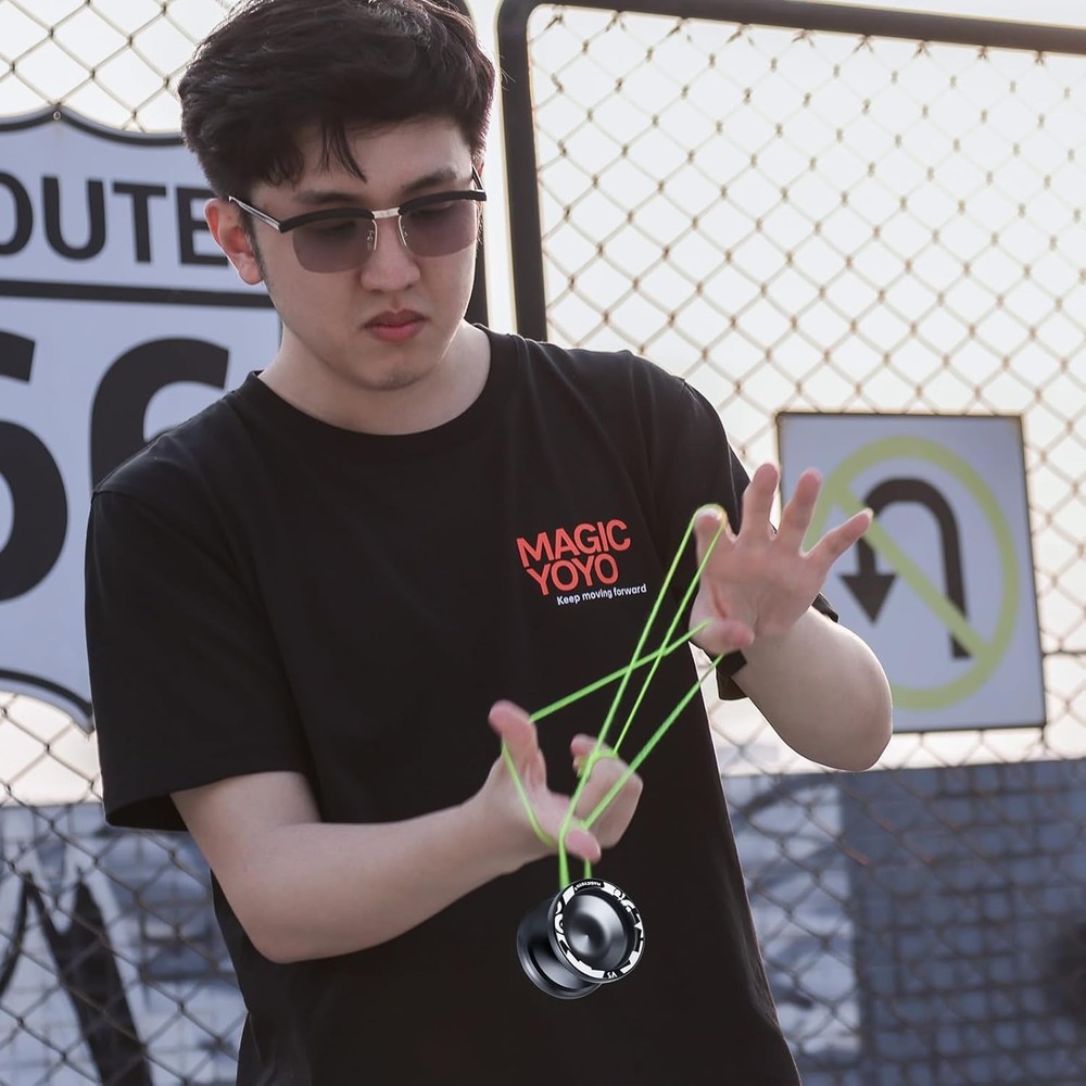 Ultimate Yoyo Experience: 2-Pack V3 and K2 with 12 Strings & Storage Case