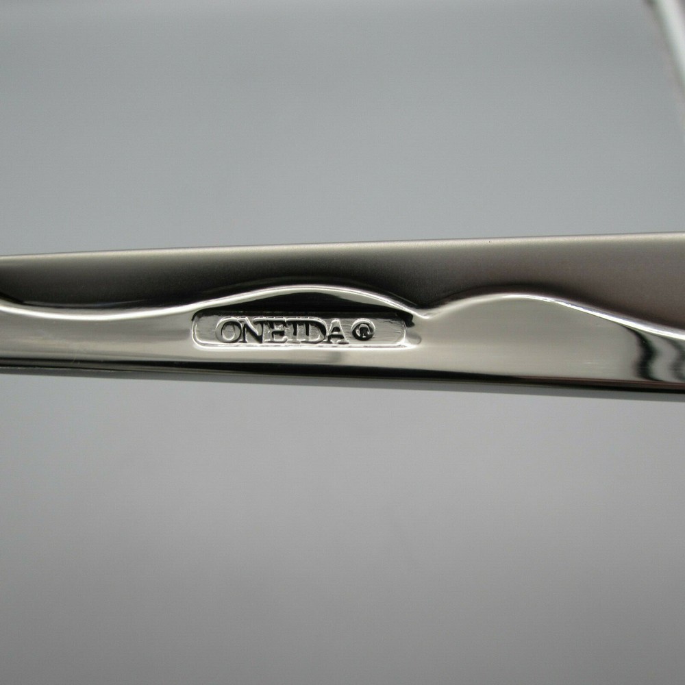 Oneida Stainless Fusion Dessert Server New
