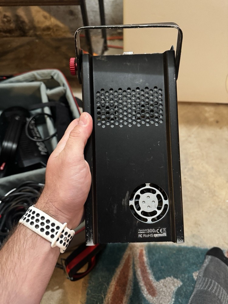 Aputure 300d Light Storm COB