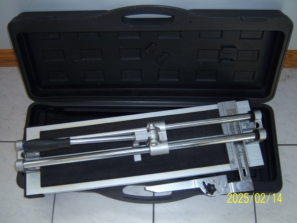 Pre-owned M-D Aluminum Floor & Wall Tile Cutter