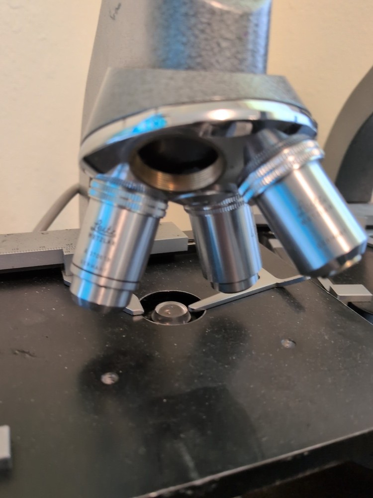 Lot Of 4eitz microscope ( Light Will Not Come On )