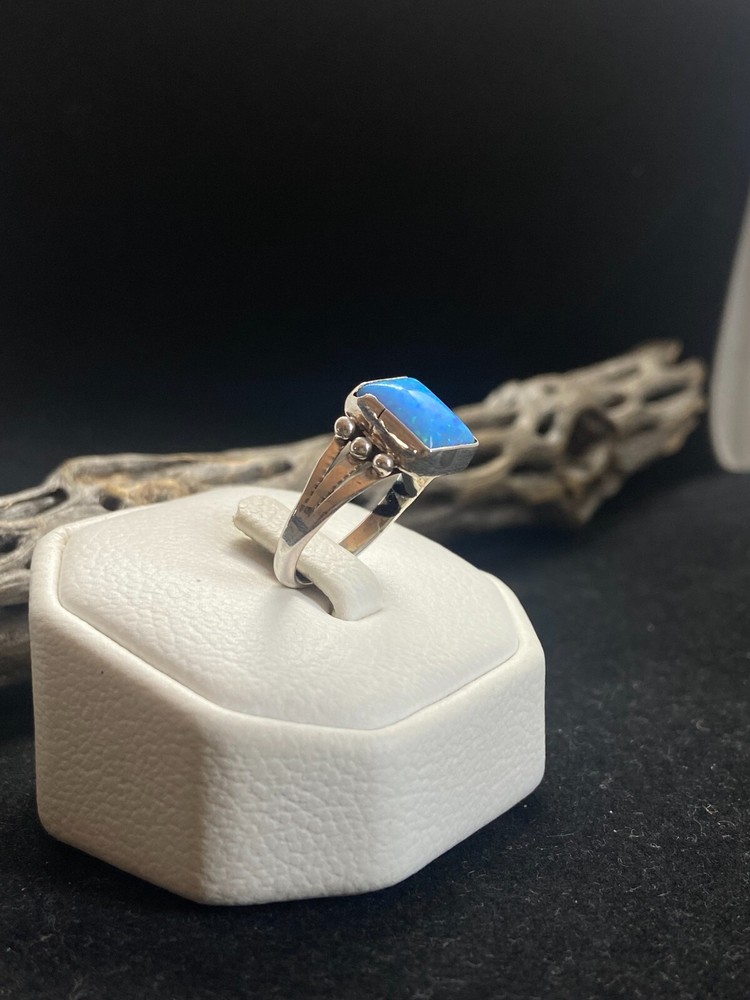 Native American Navajo square blue fire opal Sterling Silver Ring Size 7