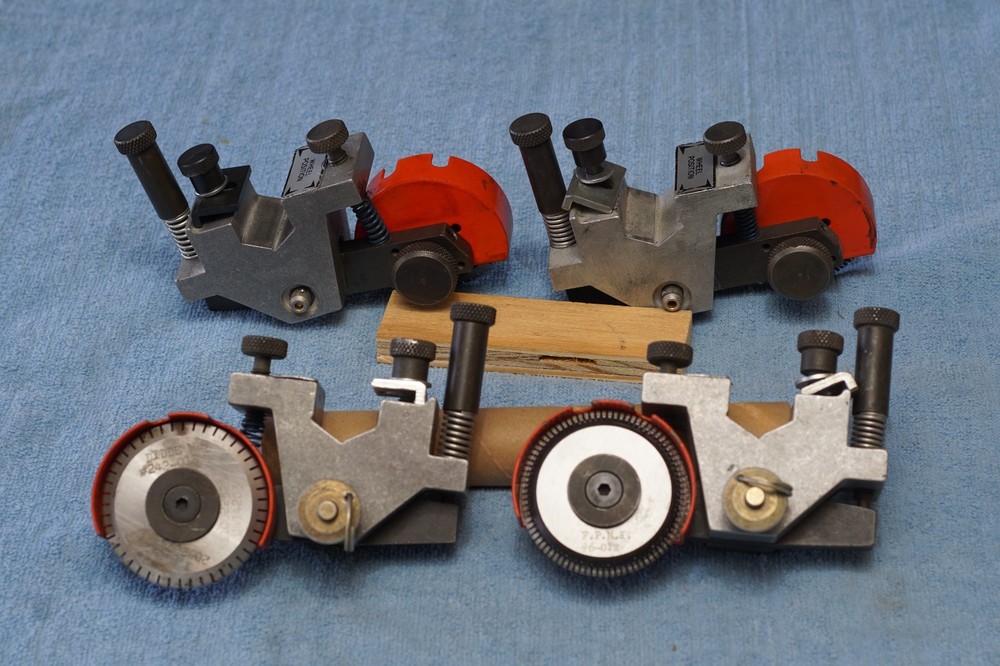 Didde Web Press Hex Type Perf Wheel Holders #319-592 (4-Holders)