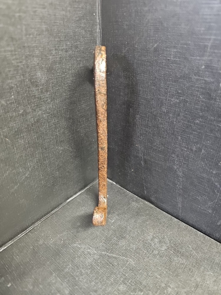 Antique 18th C Wrought Iron S Hook Blacksmith Made