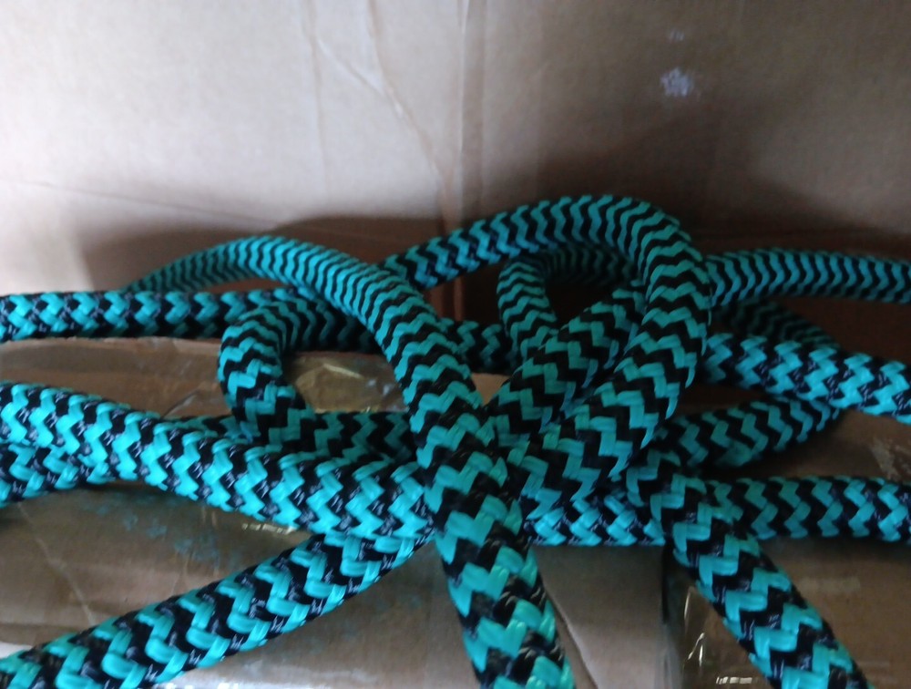 9/16 x 200 ft. Double Braid-Yacht Braid Polyester Rope. Turquoise/Black