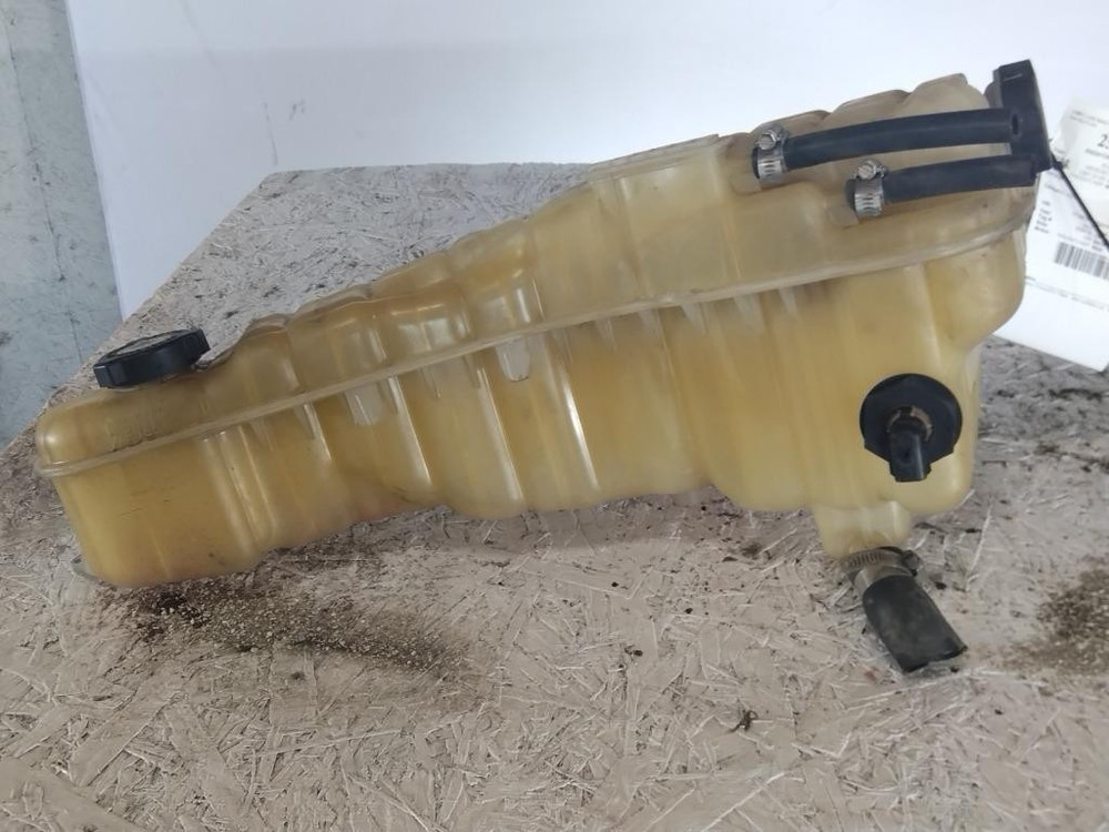 For 2016 FREIGHTLINER M2 106 RADIATOR OVERFLOW TANK , GA