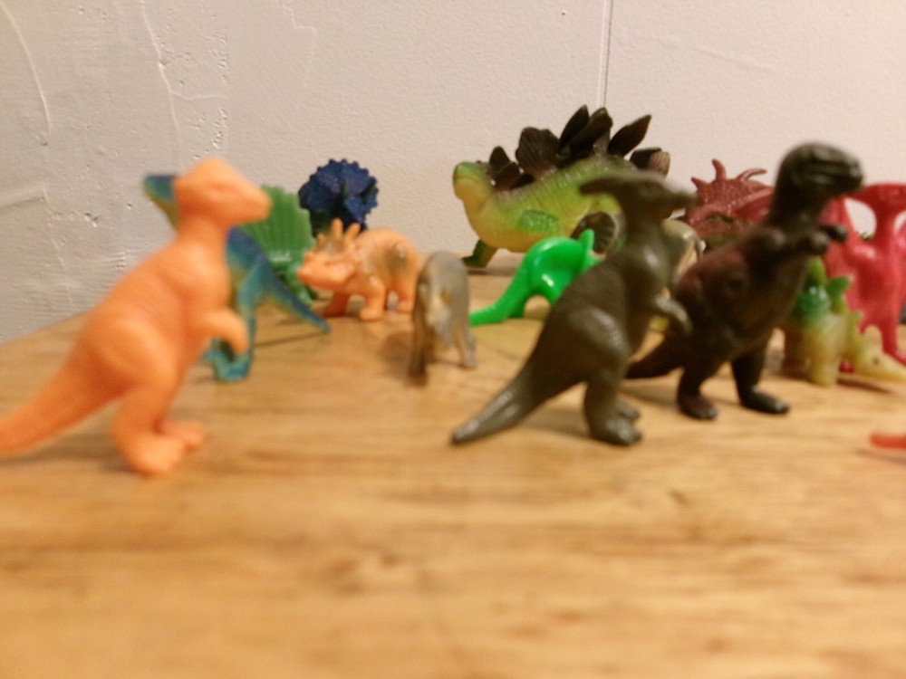 plastic dinosaurs lot vintage