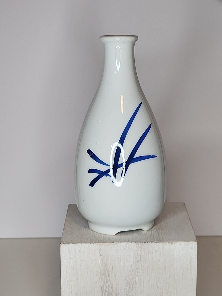 Vintage Japanese  SAKE BOTTLE Pottery
