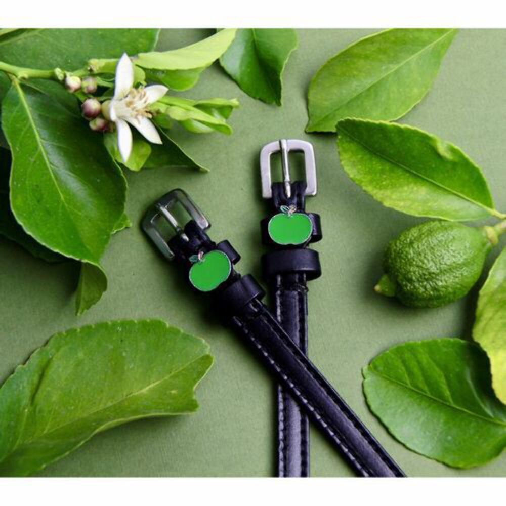 Apples Are Green Designer Spur Straps