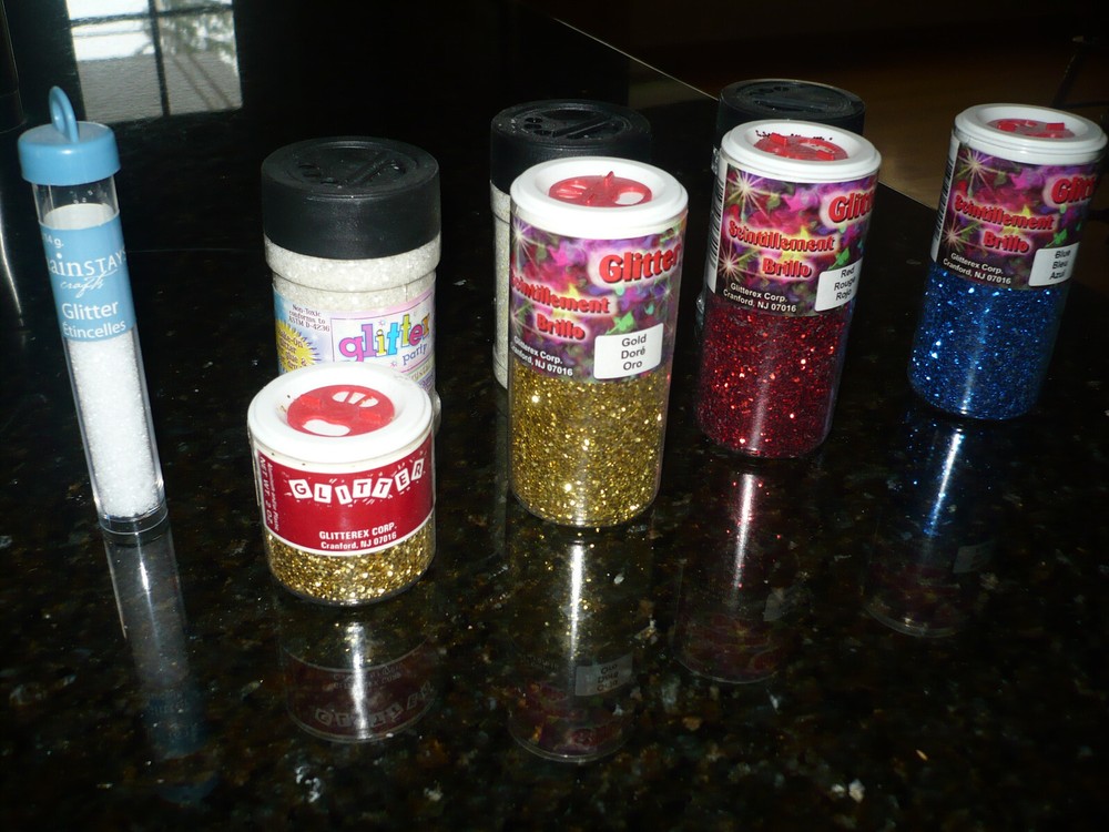 GLITTER ***8 JARS*** NEVER USED
