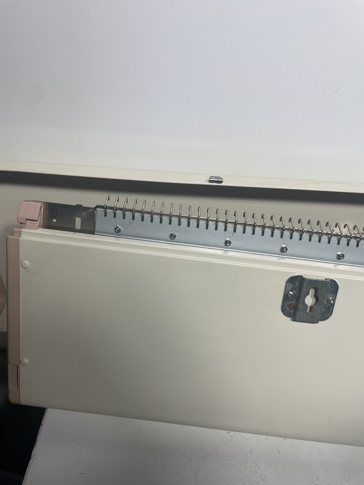 Brother Chunky Knitting Machine KH260