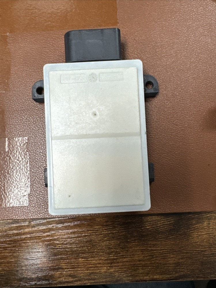 OEM Used Audi Blind Spot Detection System Warning Sensor 4N0907566L