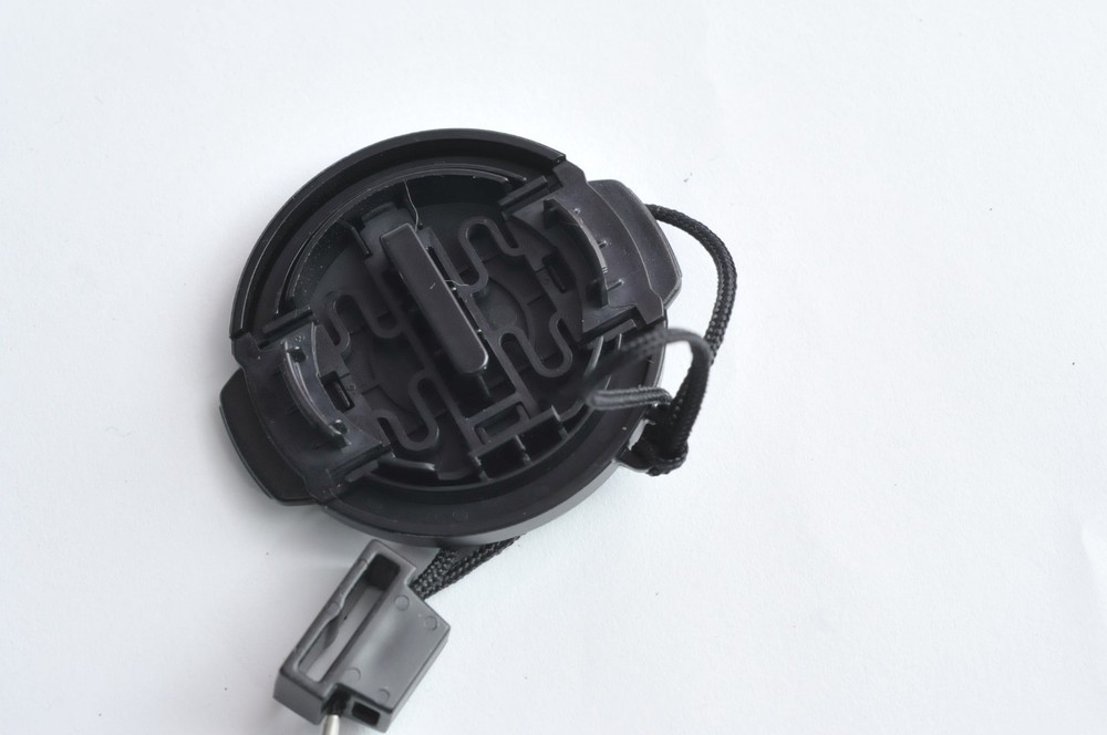 Sony 37mm Front Lens Cap Camcorder