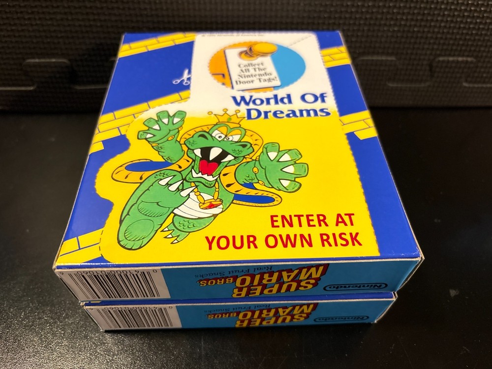 Super Mario Bros fruit snacks - 2 empty custom design display boxes