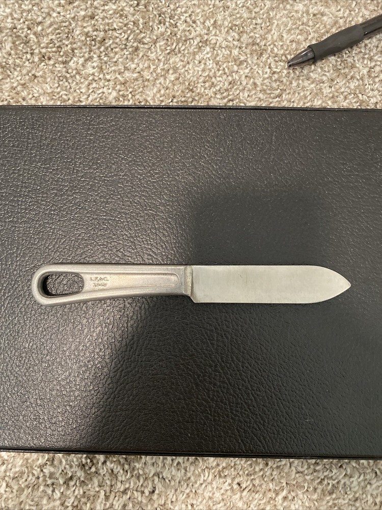 1945 Army Knife