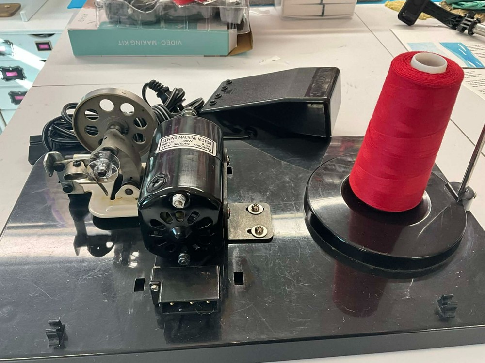 HEAVY DUTY BOBBIN WINDER-USE FOR MANY DIFFERENT BOBBINS