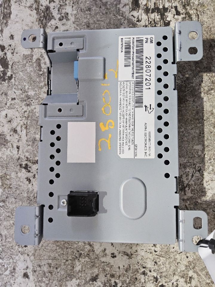 2010-2017 GMC Terrain Dash Mounted Lower 7" Display Screen