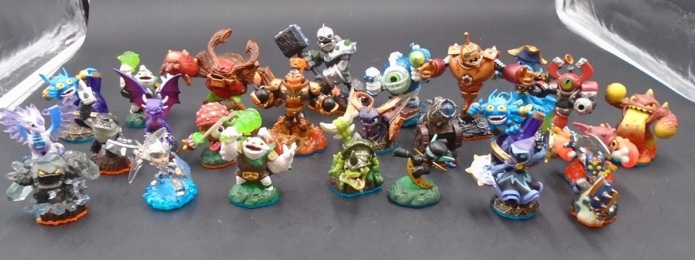 Skylanders choose your figure
