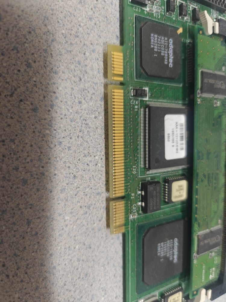 ADAPTEC 1787606-02 , AAA-131U2, SCSI CONTROLLER CARD