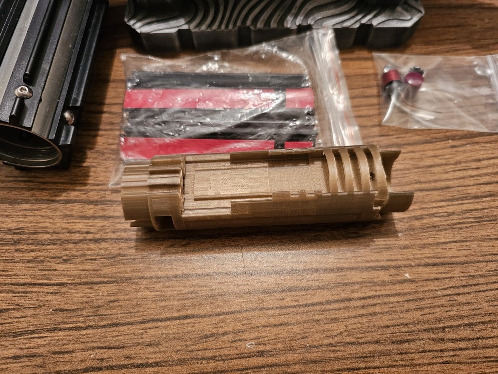 Skywalker Lightsaber Empty With Chassis