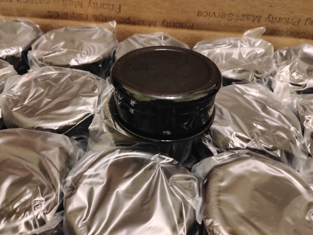 125 Black Plastic 3 Layer Grinders Bulk