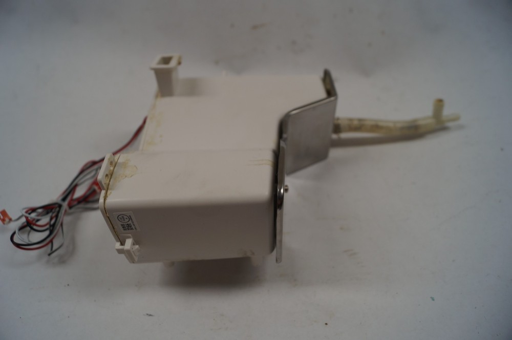 GE Profile Opal 1.0 Nugget Ice Maker - Upper Water Tank w/ Float Sensor B333