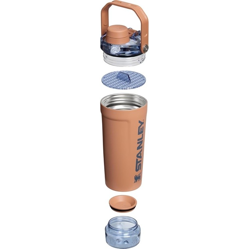 Leakproof Shaker Bottle Double Wall Insulation Fast Flow Spout Portable Design