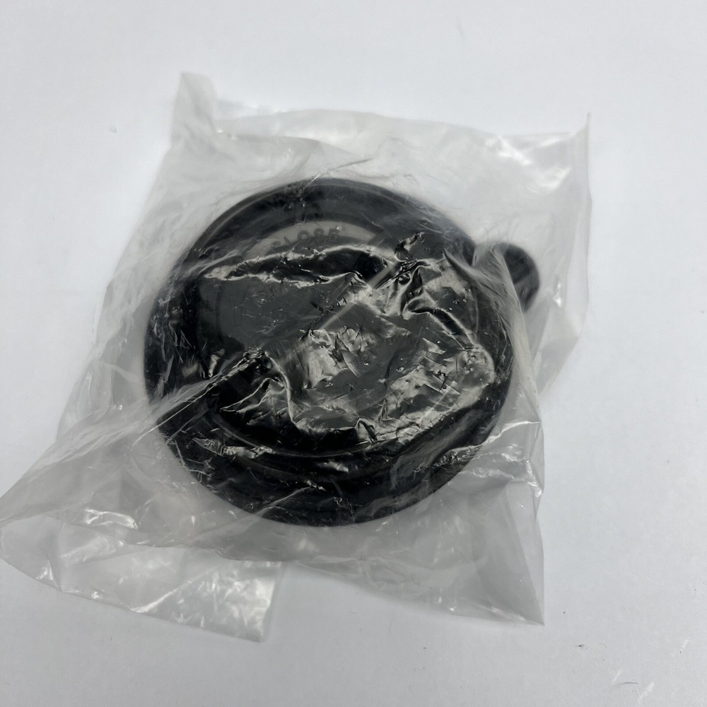 BLACK  PUSH BUTTON LID