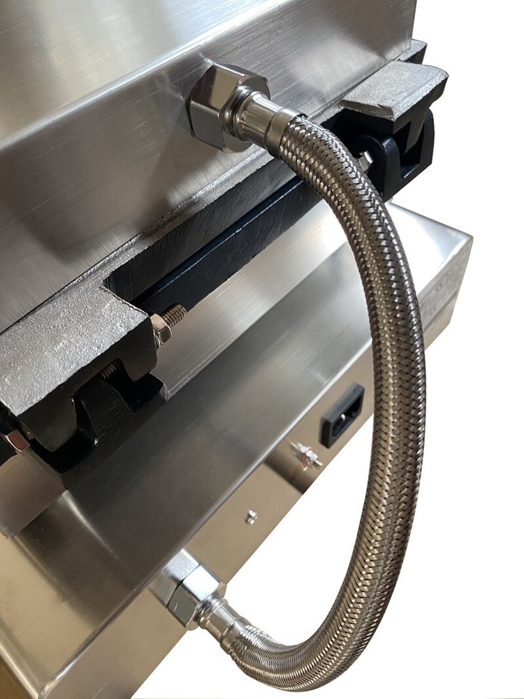 110V Electric 16Pcs Nonstick Mini Round Waffle Maker Baker Kitchen Machine