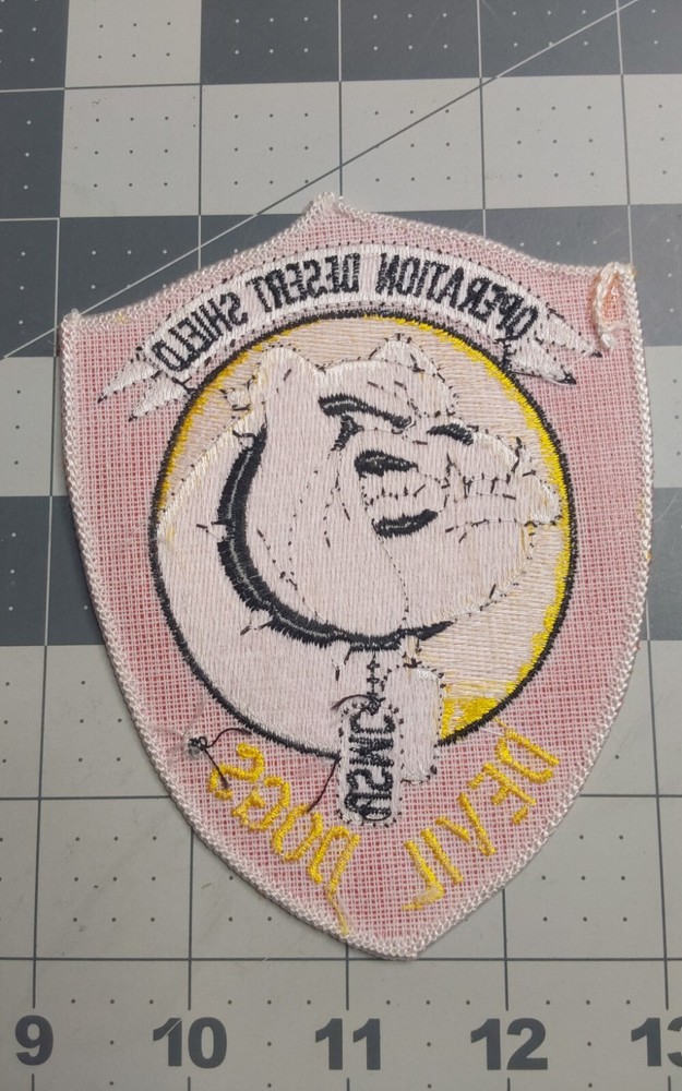 Desert Storm USMC US Marine Corps Shield Devil Dogs Patch