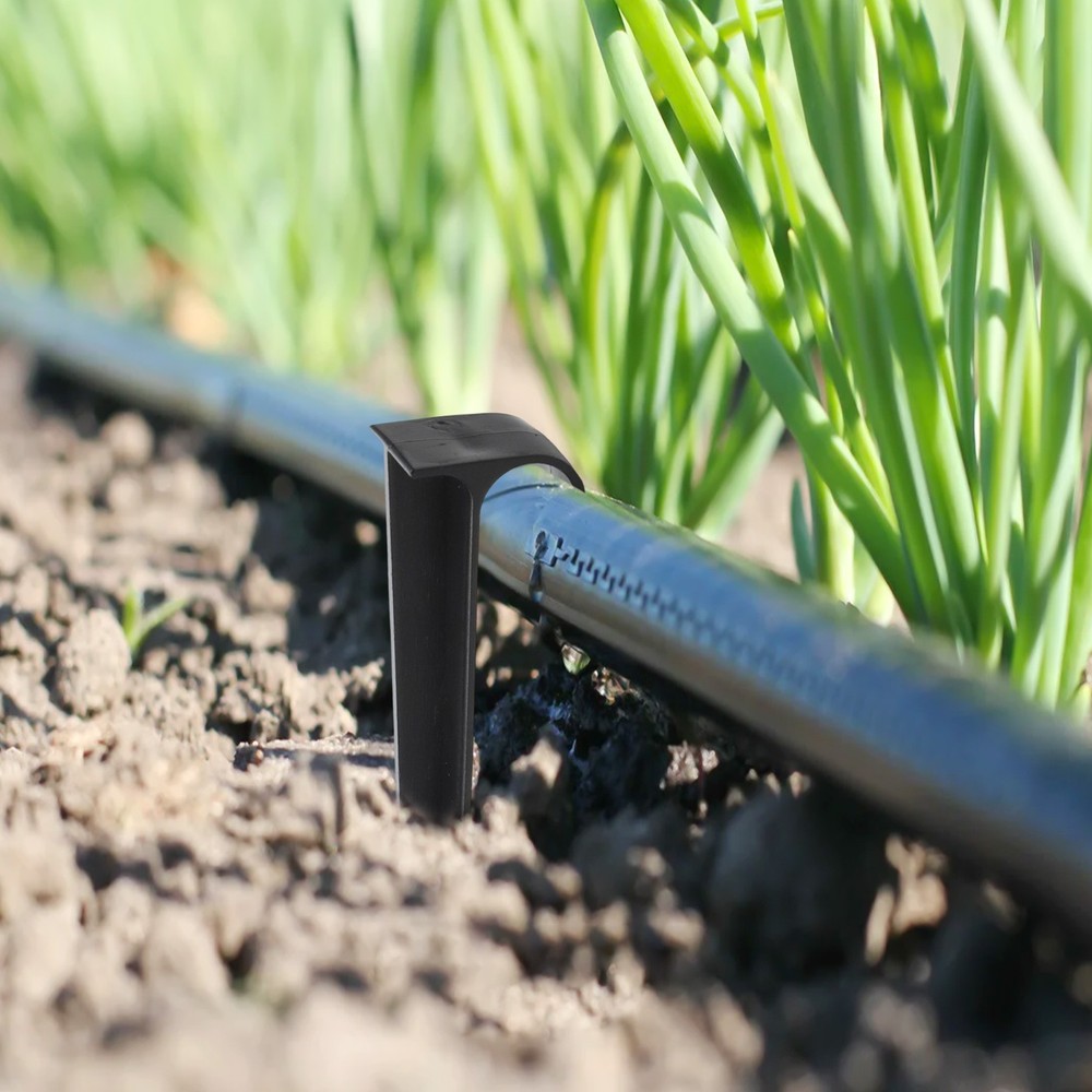 Pipe Ground Stakes Drip Irrigation Hose Holder Spikes Leaky Soaker Pack