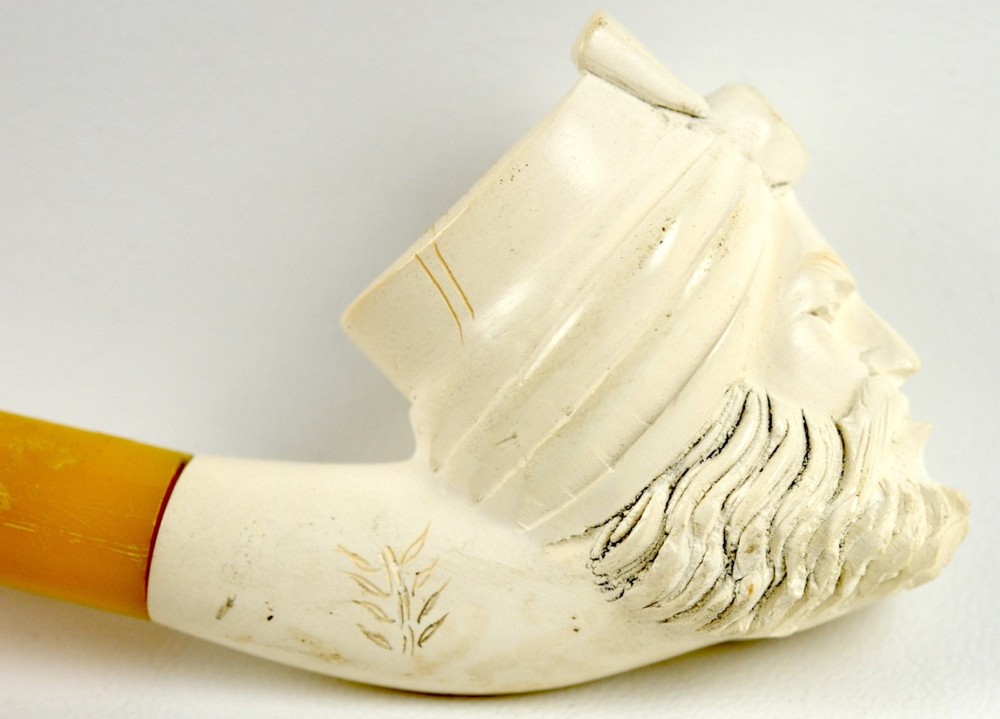 MEERSCHAUM type Pipe