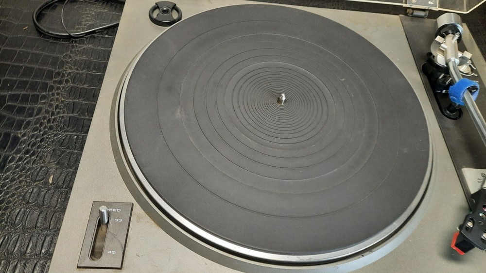Pioneer Pl-115d Turntable