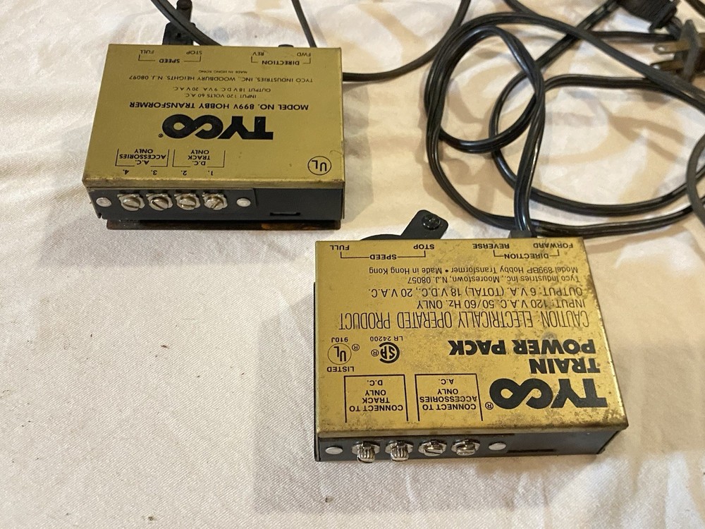 Tyco Trains HO-Scale Model Train Power Pack Transformer Controllers