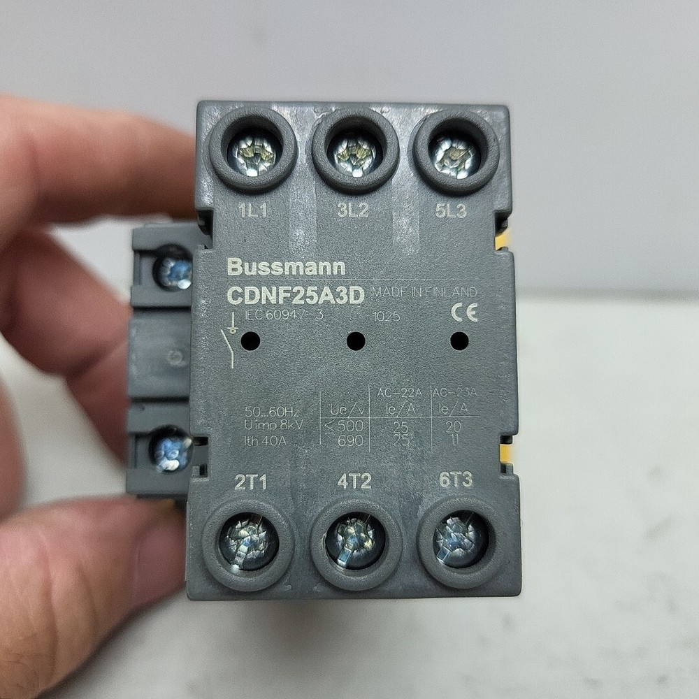 ABB Selector Switch Lockable Bussmann CDNF25A3D Disconnect Switch CDAUX Contact