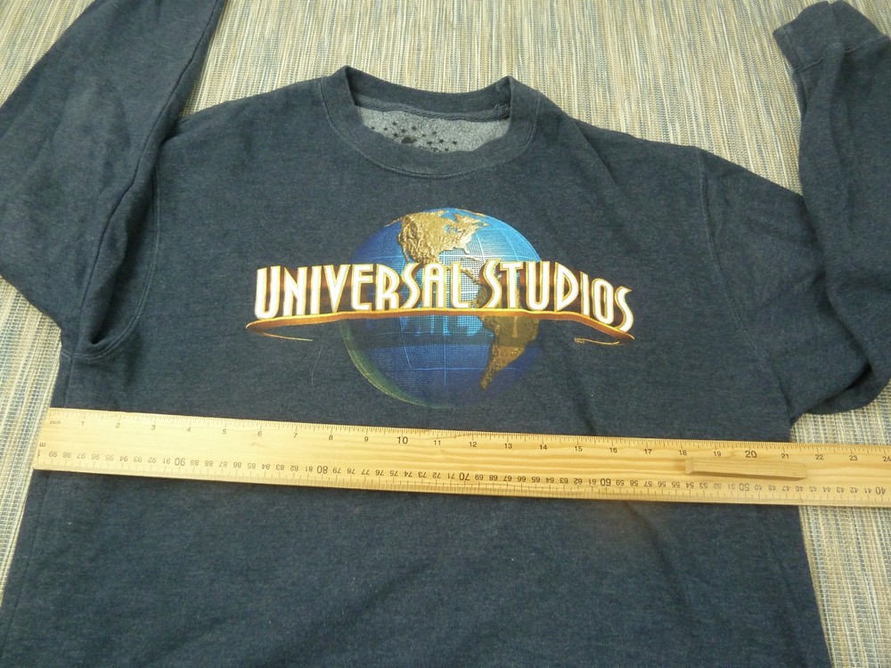 Universal Studios Sweatshirt Mens Medium Grey Graphic Logo Crew Neck Pullover