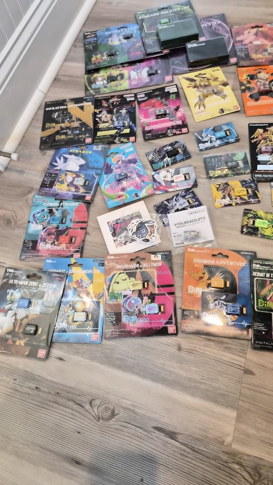 HUGE DIGIMON DIM/BE MEMORY LOT!!