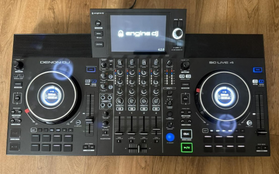 Denon DJ SC Live 4 Standalone 4-Deck DJ Controller EXCELLENT CONDITION