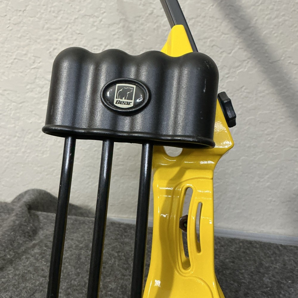 Bear Archery Flash Bow